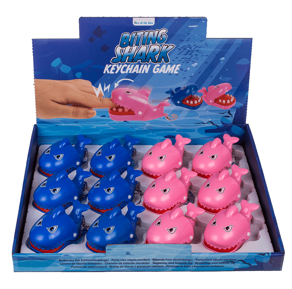 Metal keychain, Biting Shark,