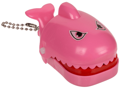 Metal keychain, Biting Shark,