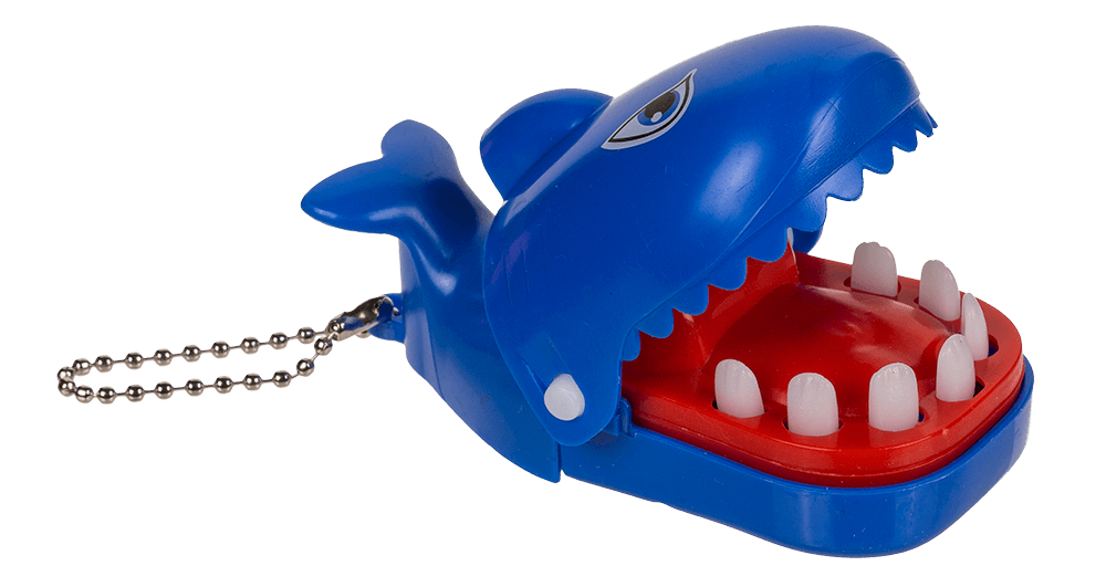 Metal keychain, Biting Shark,