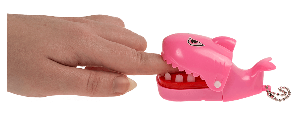 Metal keychain, Biting Shark,