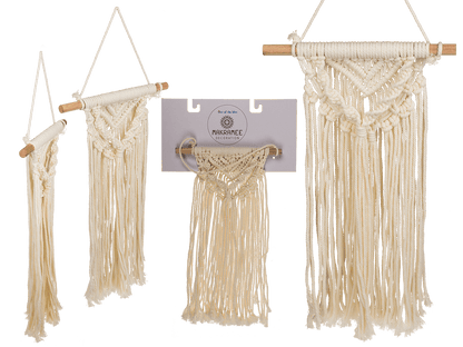 Creme colored wall decoration, Makramee,