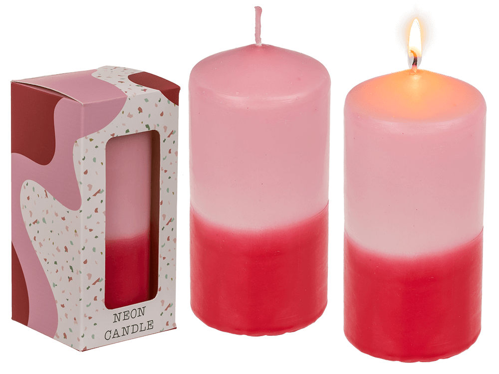 Pillar candle with color gradient