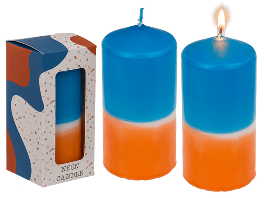 Pillar candle with color gradient