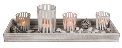 White/natural coloured wooden plate,