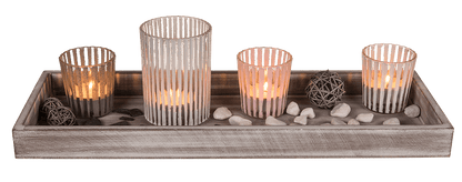 White/natural coloured wooden plate,