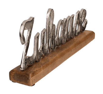 Silver coloured wording, Zuhause,