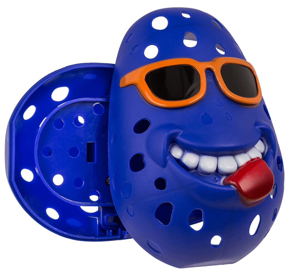 Water balloon throwing game with timer,