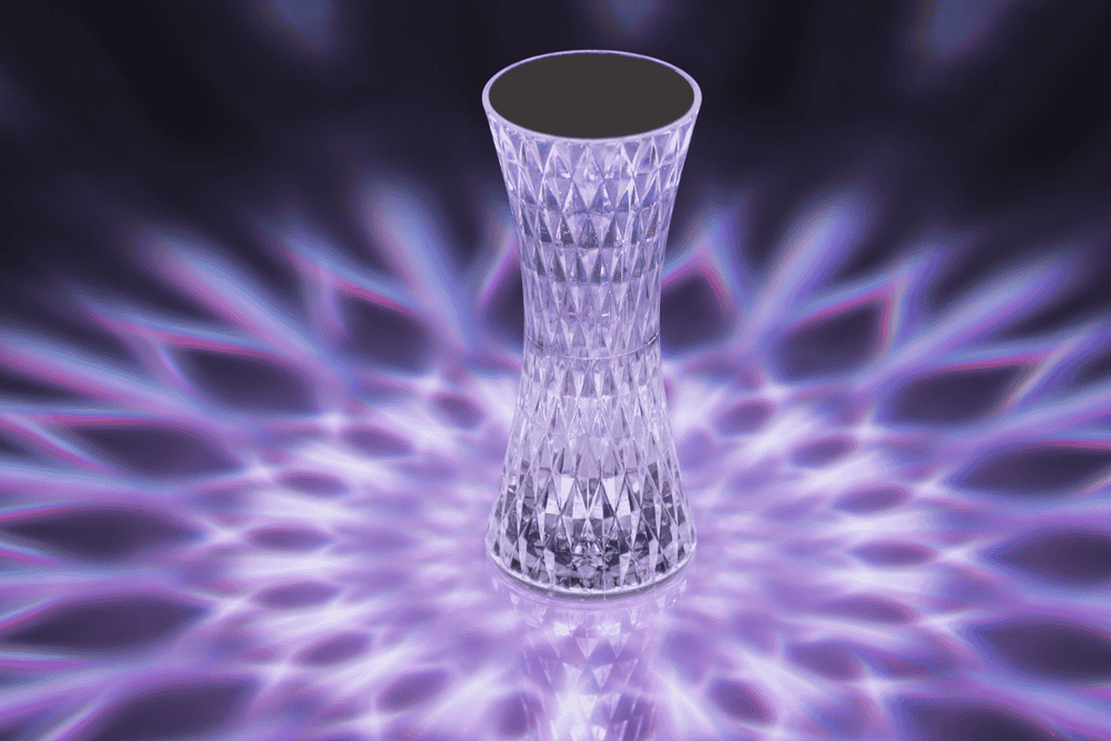 Crystal light, with colour-changing LED,