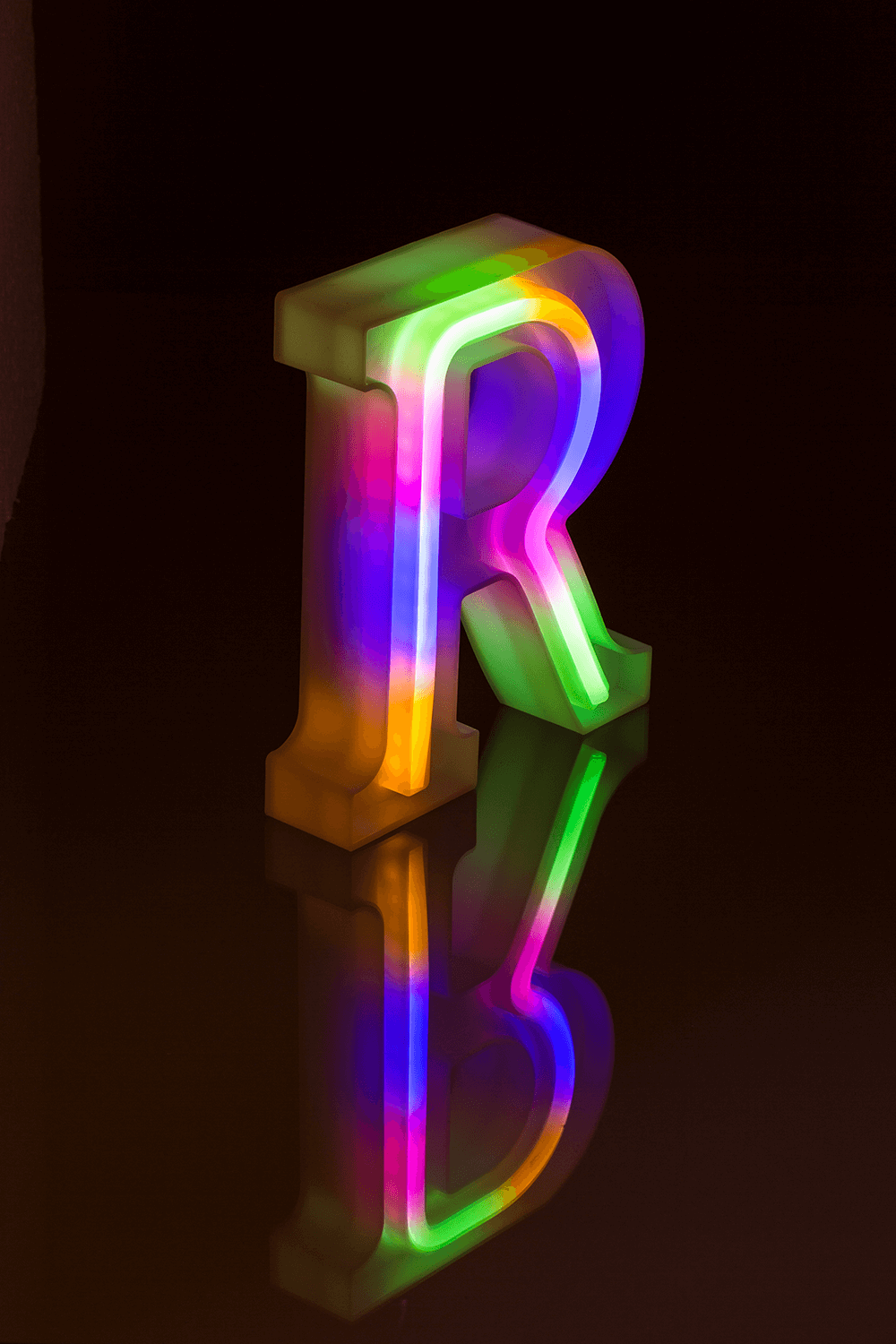 Neon Light Letter, R, Height: 16 cm, for