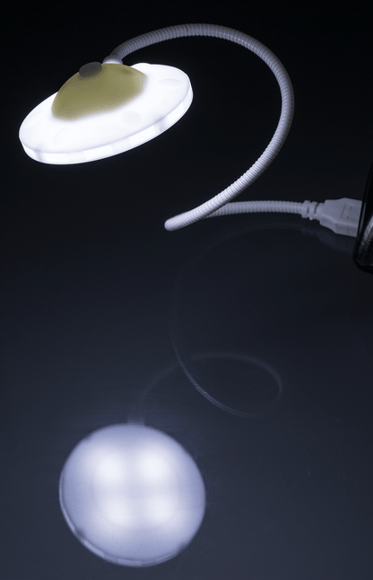 USB LED UFO, ca. 6,5 x 33 cm, with USB cable;