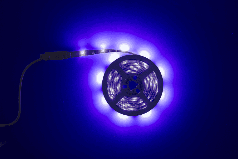 Light strip with colour changing LED,