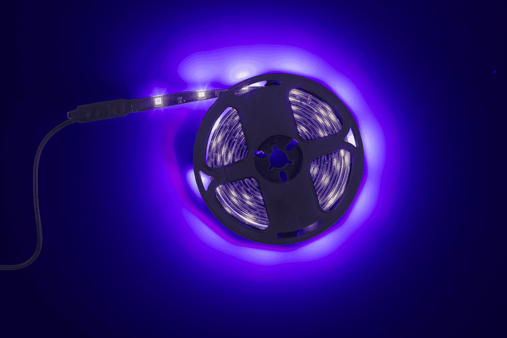 Light strip with colour changing LED,