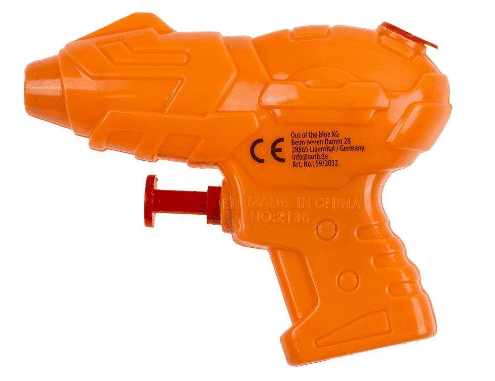Water pistol,