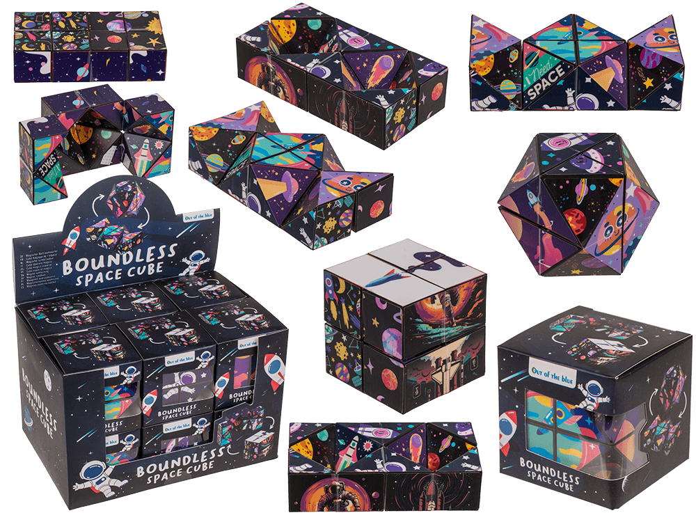 Boundless Space Cube,