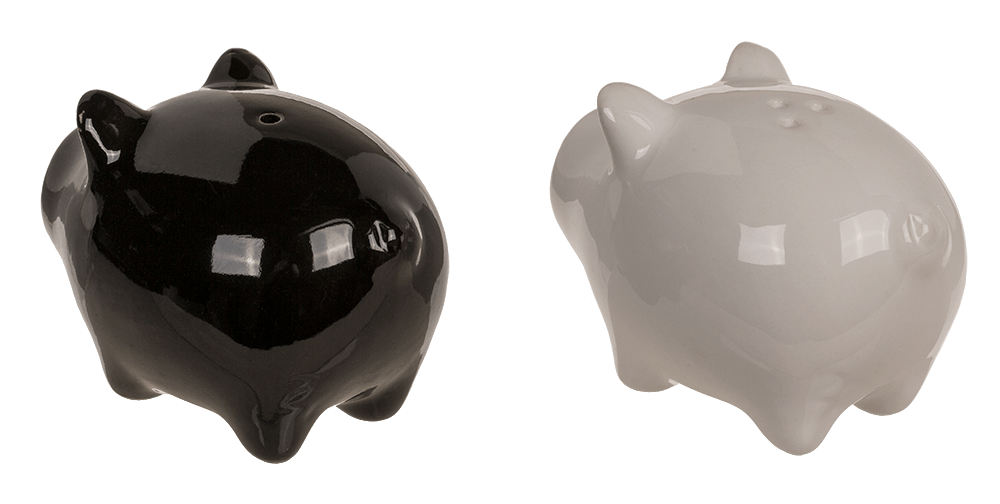 Salt & pepper shaker, pigs with magnet nose,