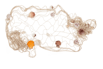 Fishing net with seashells, ca. 100 x 200 cm,