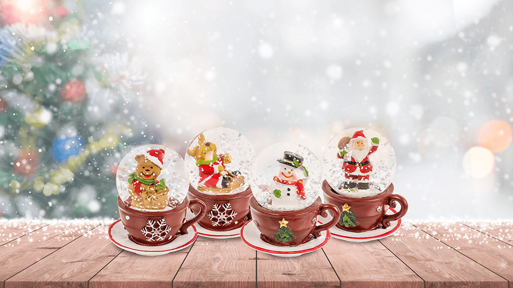 Polyresin snow globe, Christmas figurines,